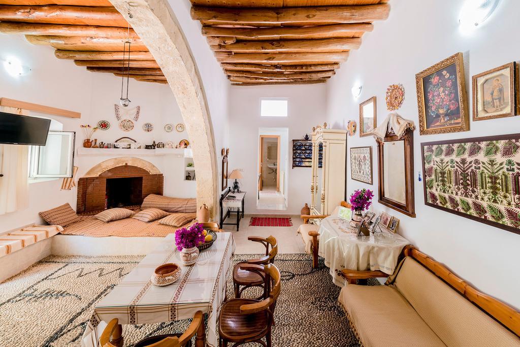 אפאנטו Kamariko Traditional House חדר תמונה