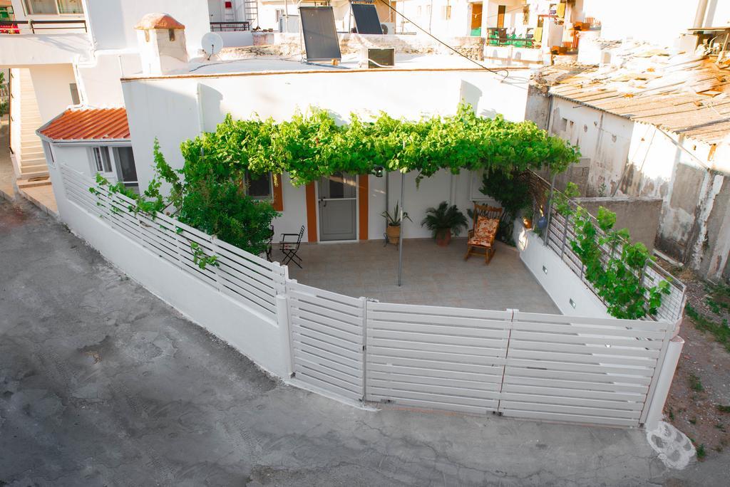 אפאנטו Kamariko Traditional House מראה חיצוני תמונה