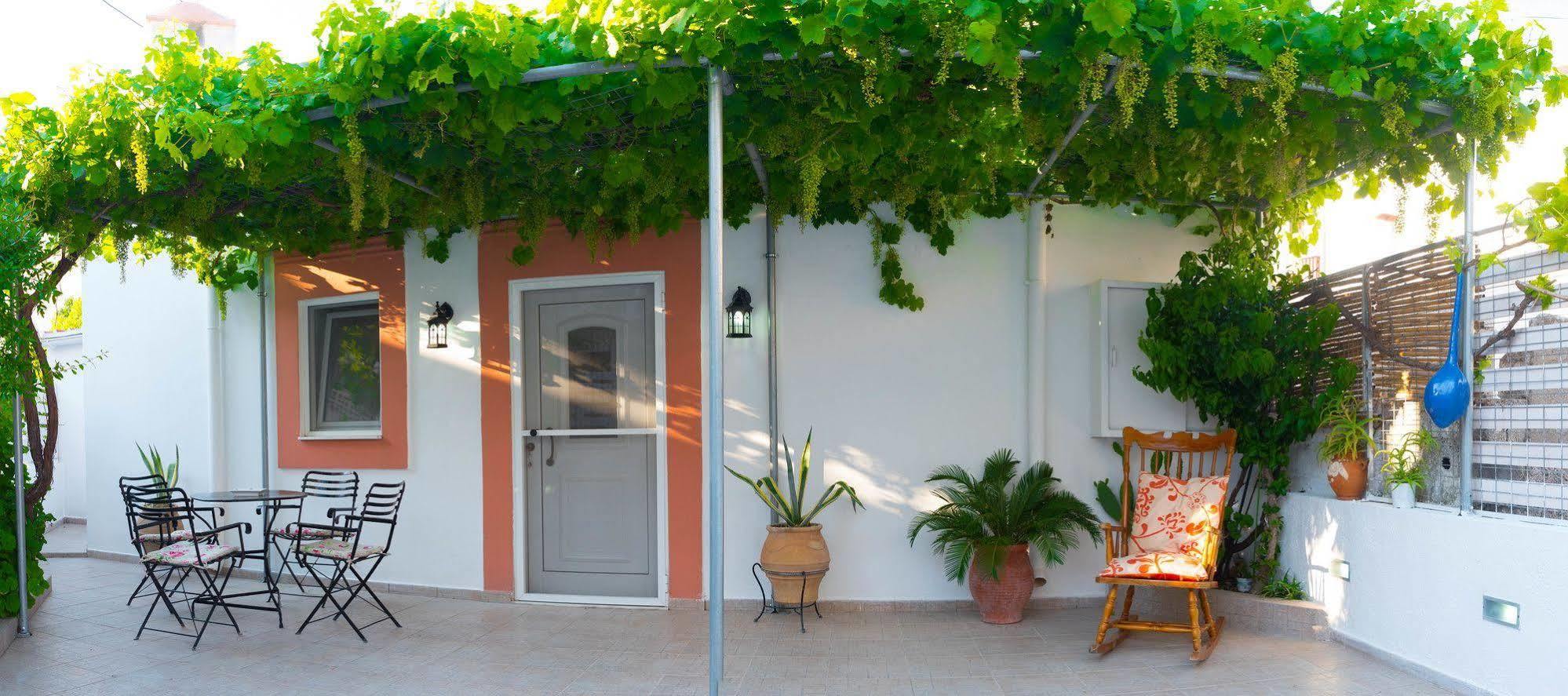 אפאנטו Kamariko Traditional House מראה חיצוני תמונה